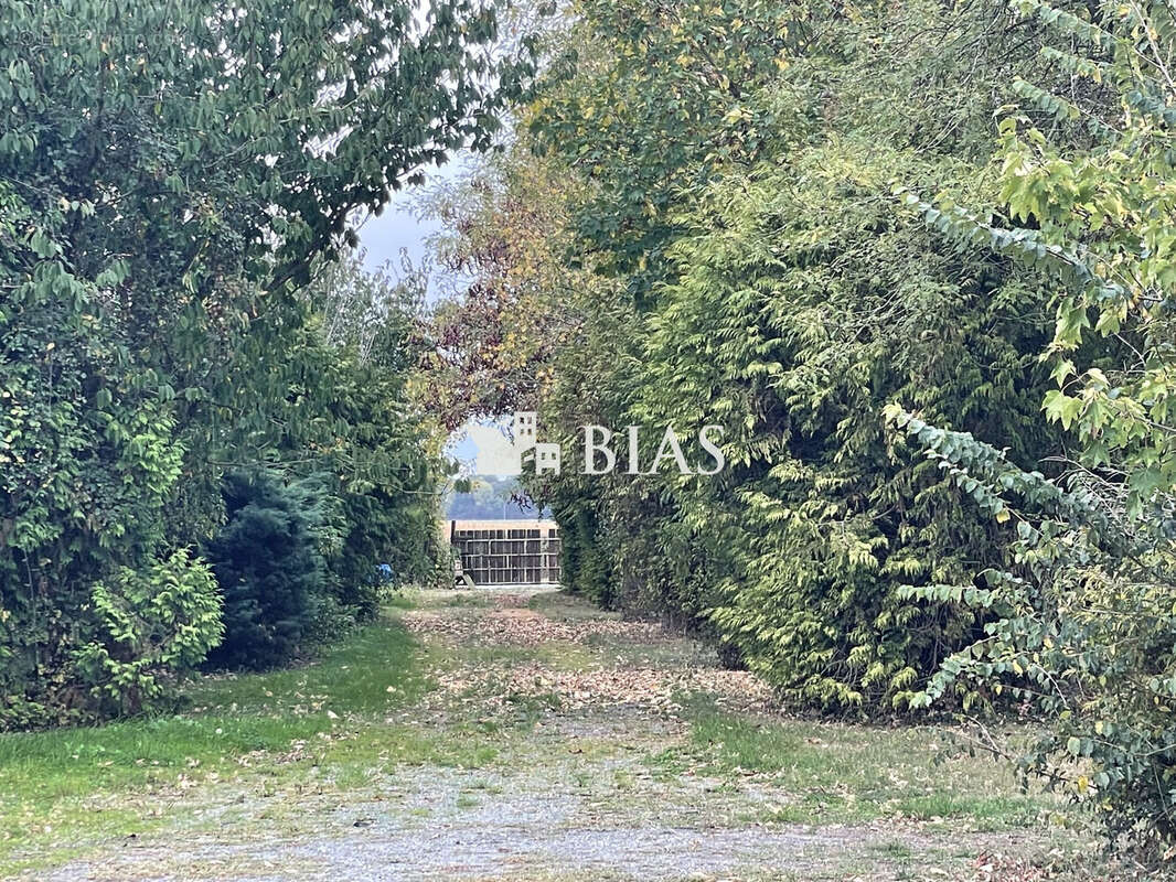 Maison à LE NOYER-EN-OUCHE