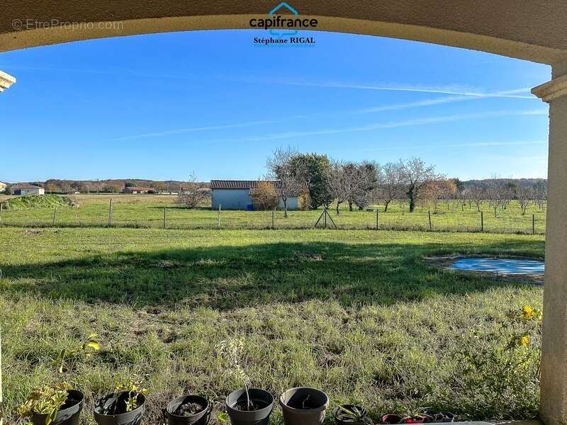 Maison à SAINT-VITE