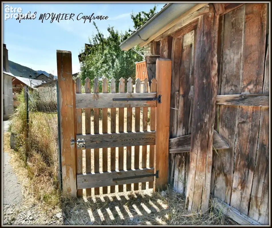  Une maison unique à Aiguilles, au cœur des montagnes du Queyras - photo 9