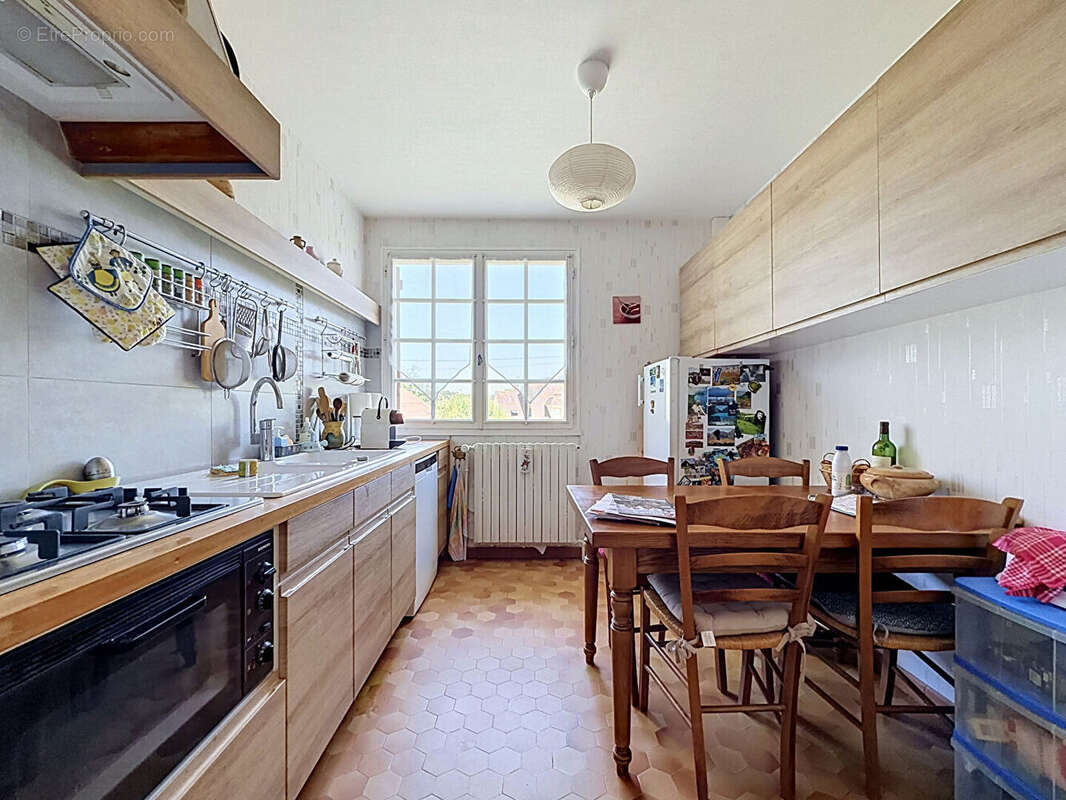 Maison à MAUREPAS