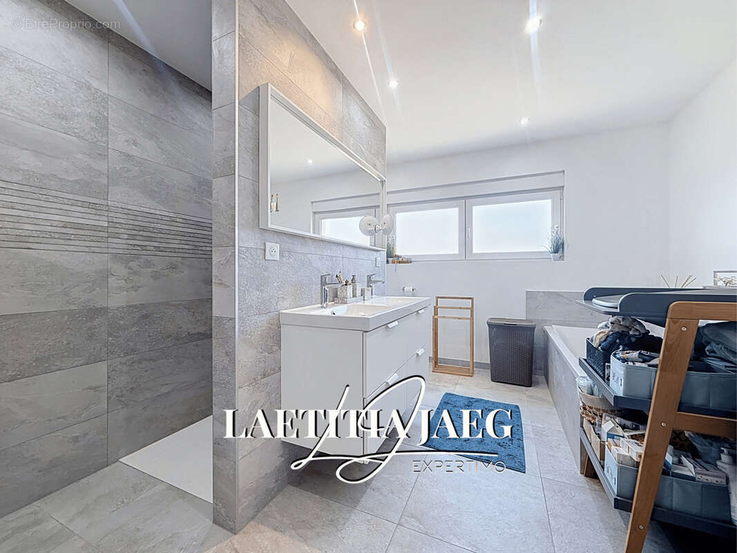 Maison contemporaine de 168 m2   4 chambres   construction 2018   sand - photo 13