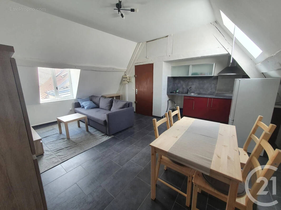 Appartement 2 pièces 34 m² · à Brie-Comte-Robert · 33,5 m² · 130 000 €