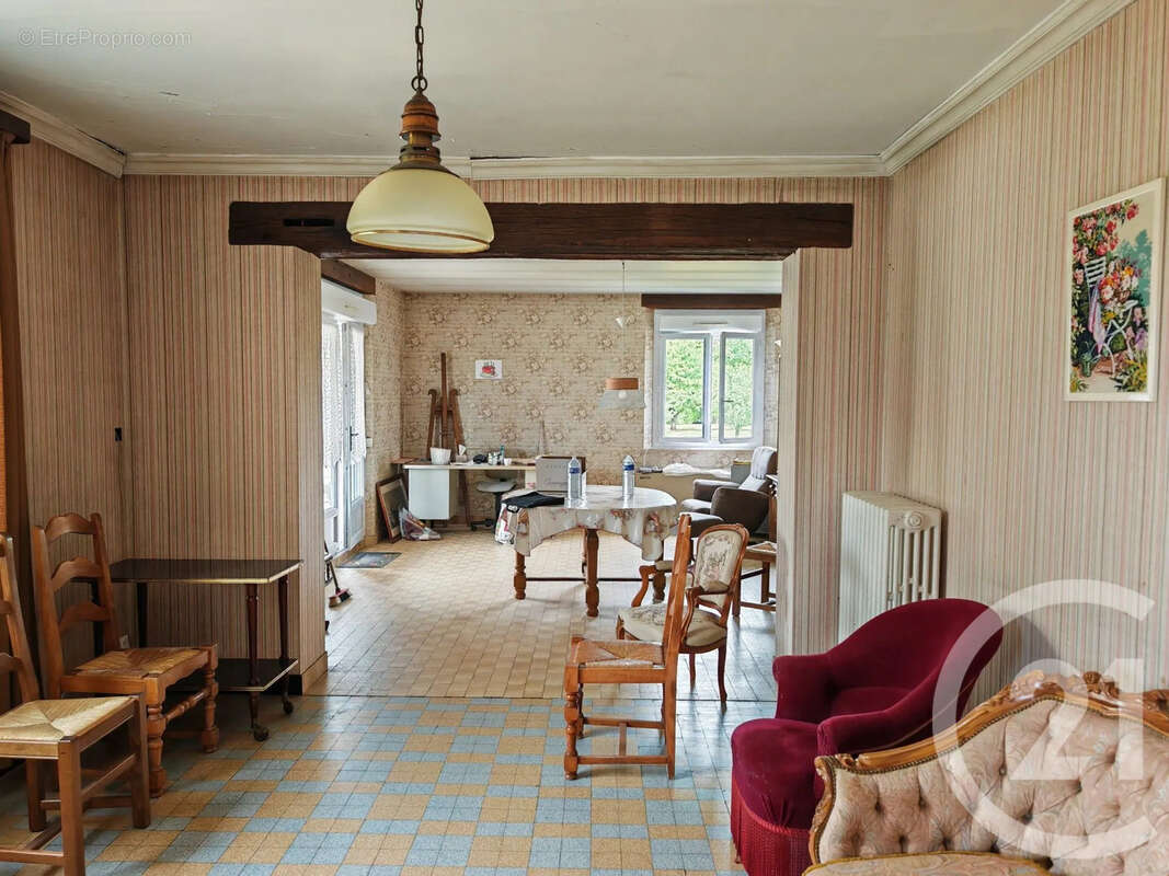 Maison 133 m² à Villeseneux  - photo 9