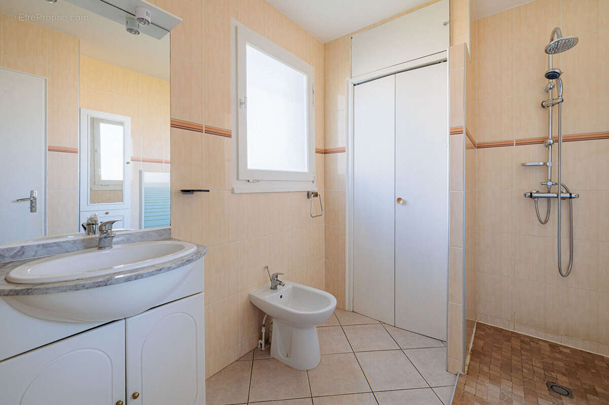 Maison à SAINT-ORENS-DE-GAMEVILLE