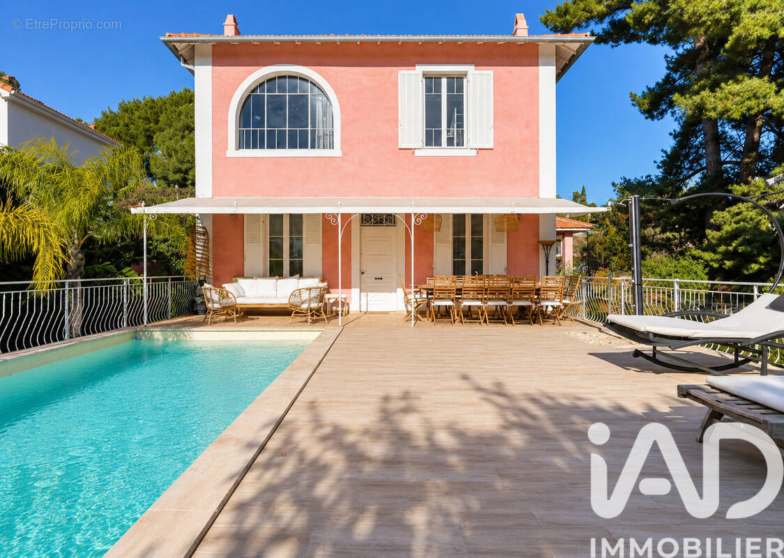 Photo 1 - Maison à SANARY-SUR-MER
