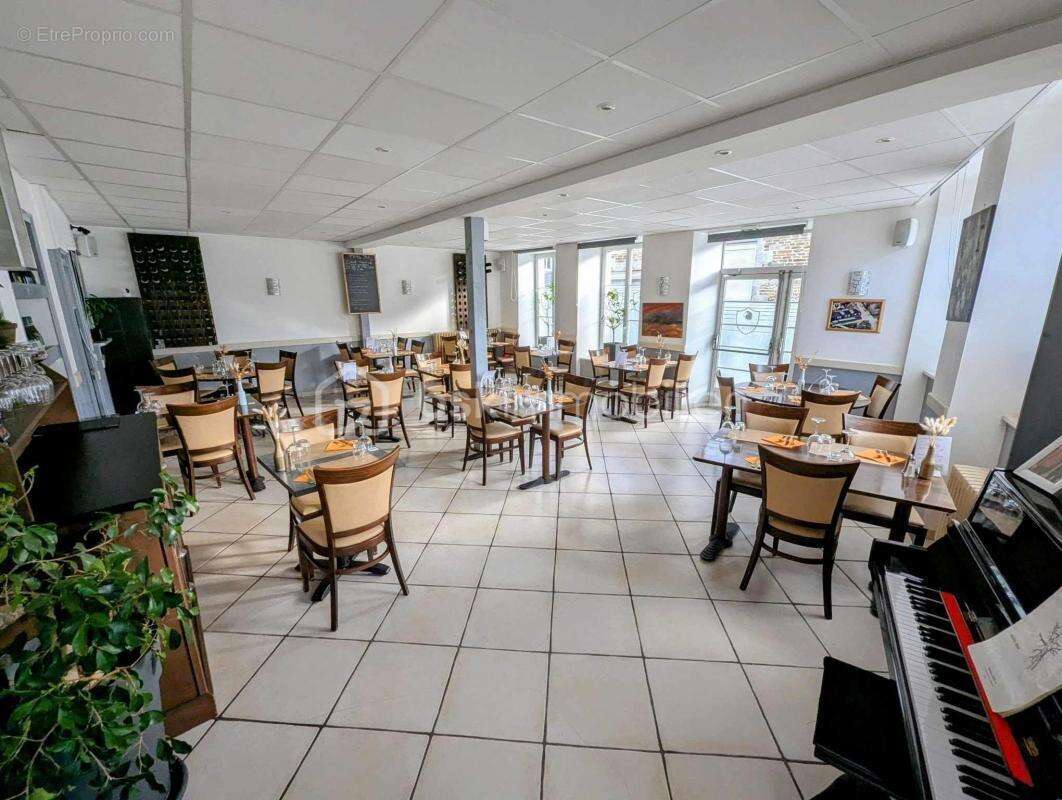 Commerce à SAINT-JAMES