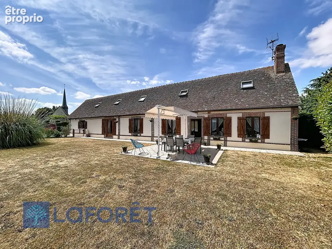 Photo Maison à Piseux au prix de 234 000€