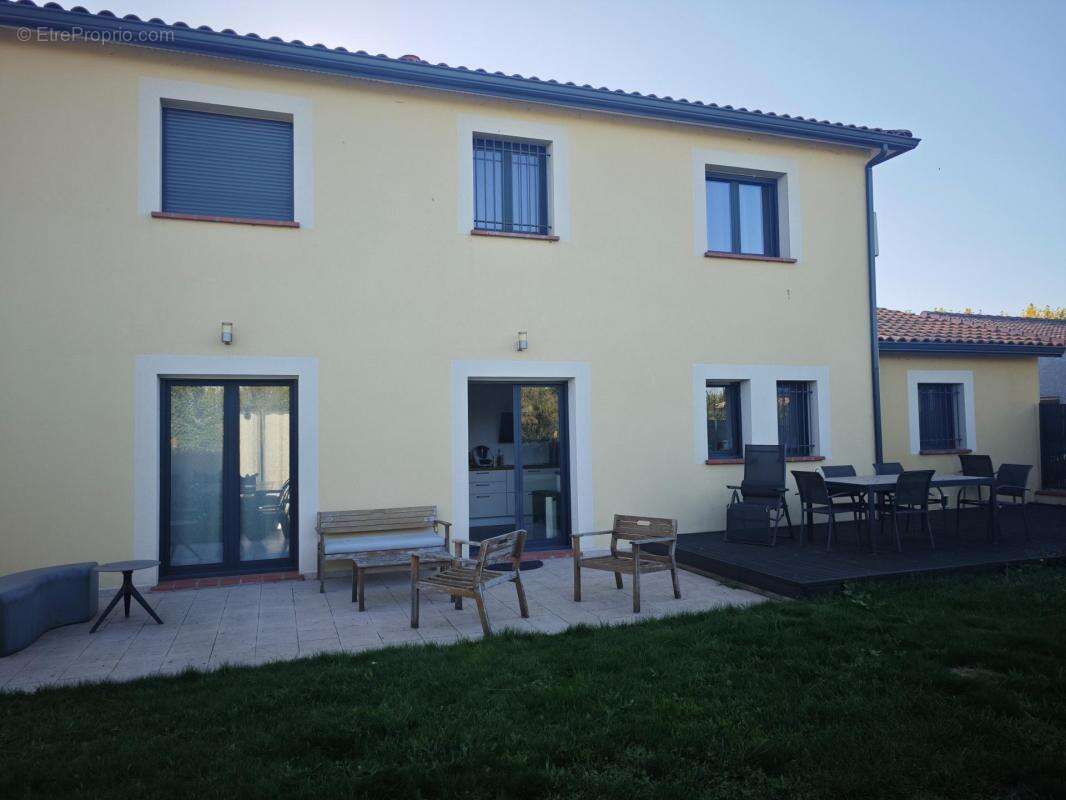 Maison à SAINT-JORY