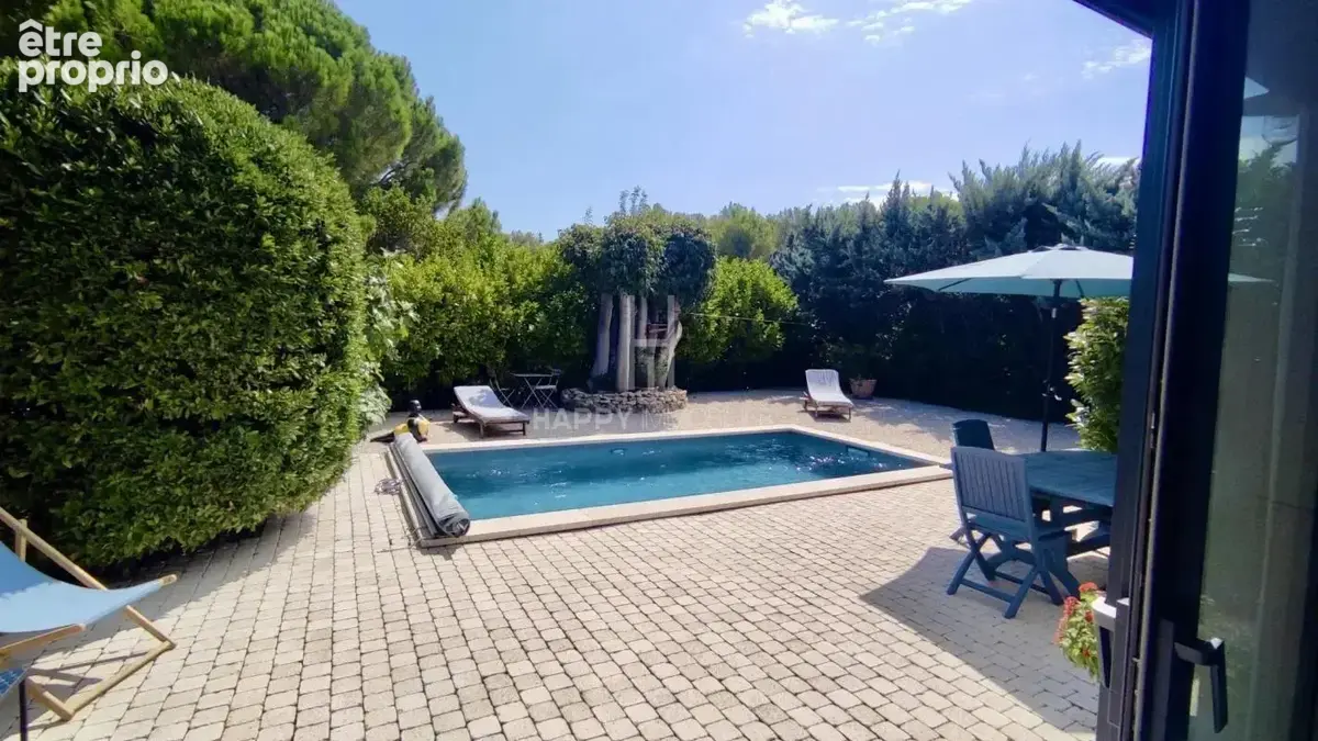 Fontvieille, belle propriété avec loft et piscine - photo 3