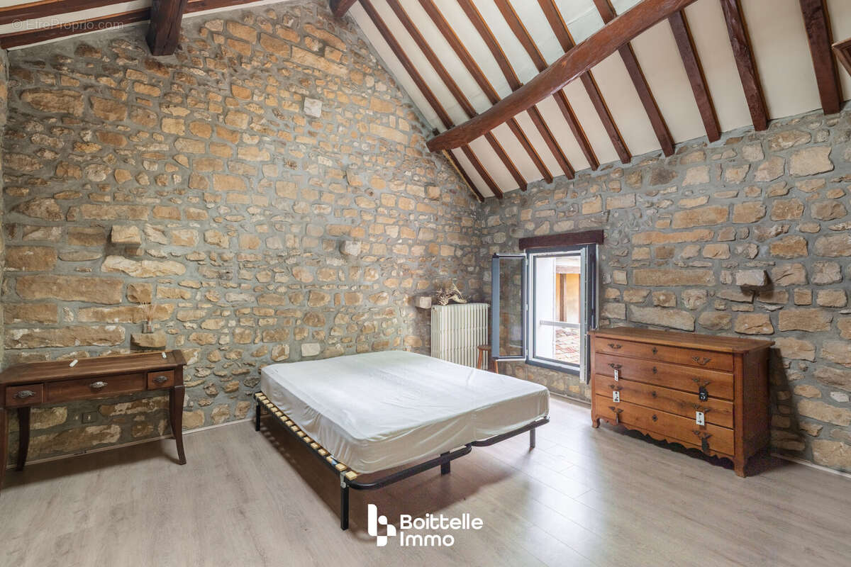 Maison 329 m² à Arbonne-La-Foret  - photo 9