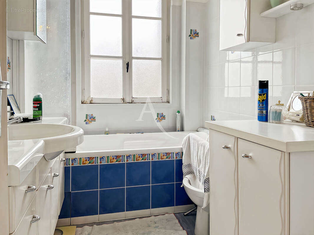 Maison à LE MESNIL-ESNARD