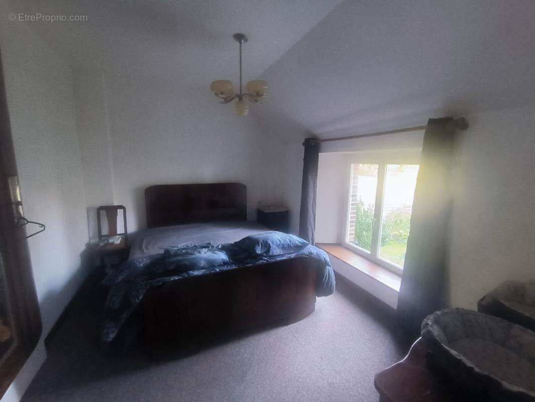 Maison à LA SAULSOTTE