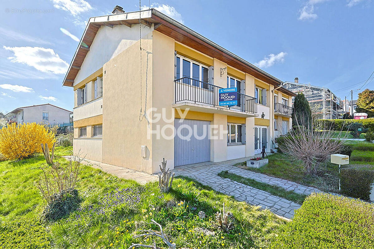 Maison à CHAMPIGNEULLES