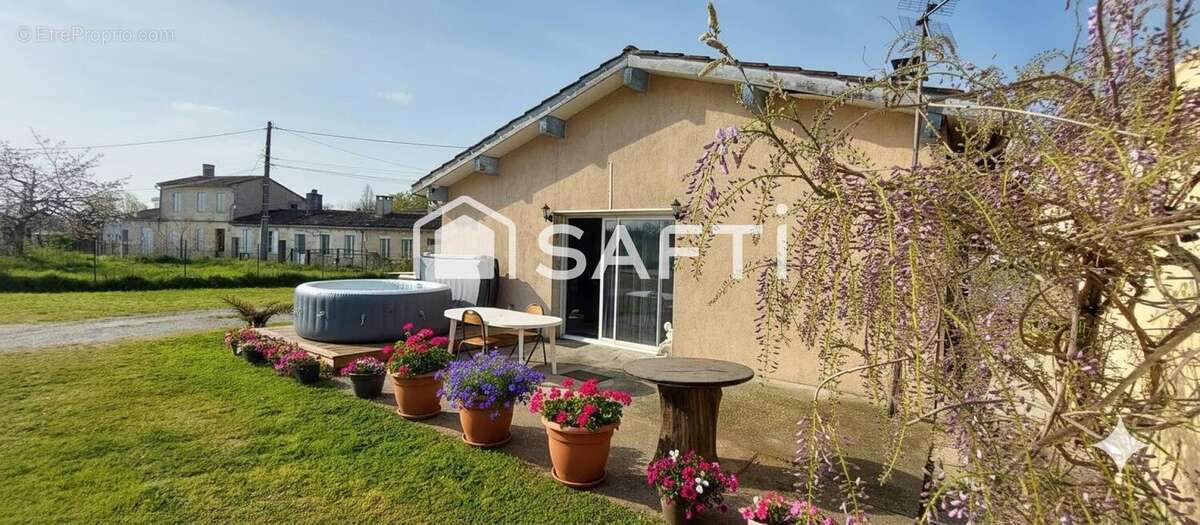 Maison 113 m² à Soussans  - photo 3
