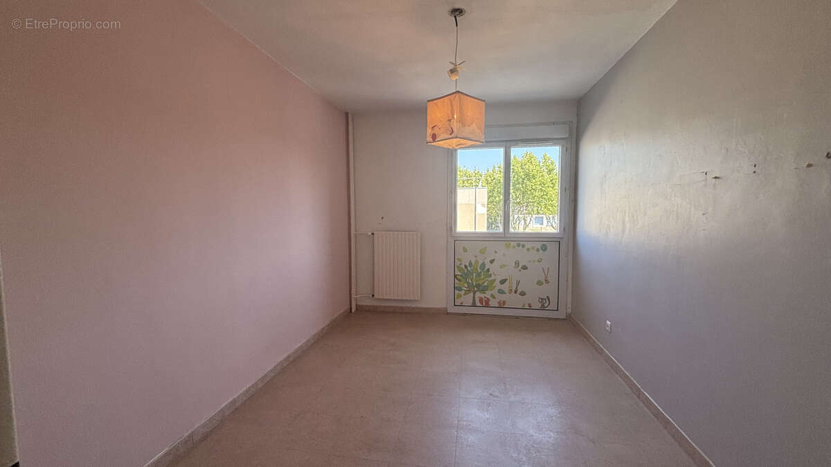 Appartement à PORT-DE-BOUC