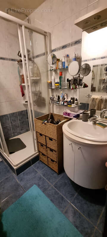 Maison à ENTRAYGUES-SUR-TRUYERE