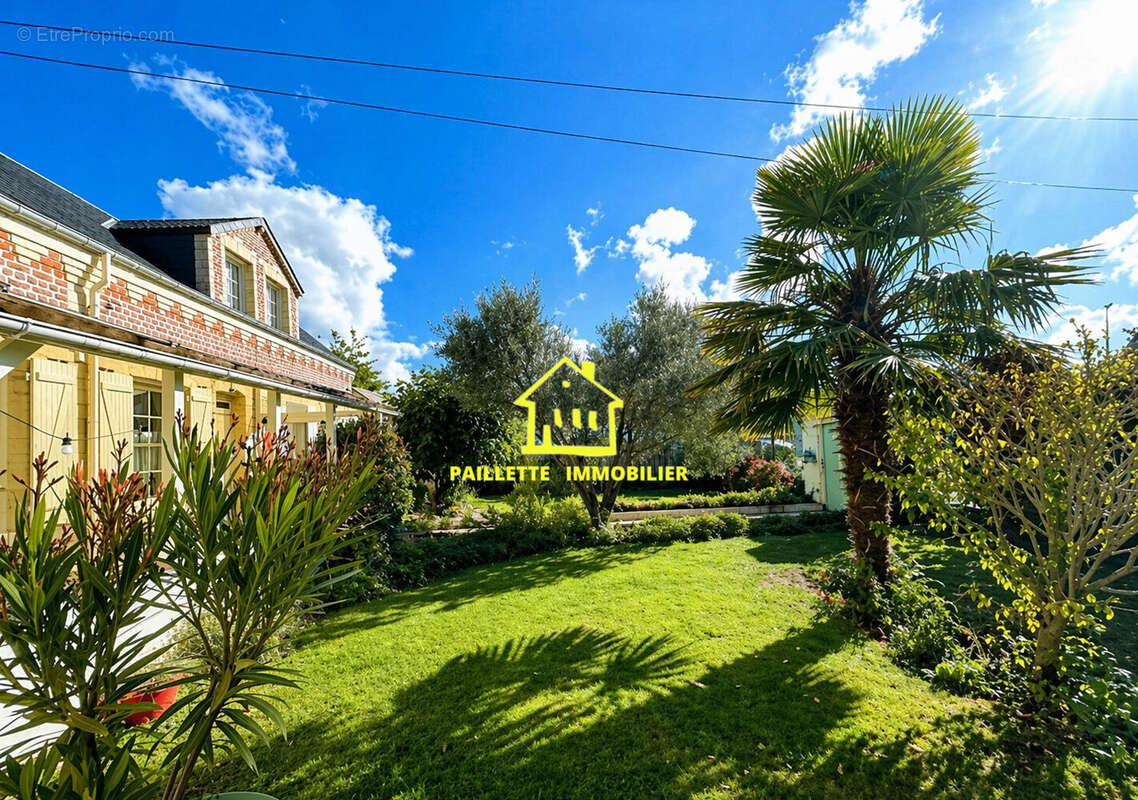Maison à OCTEVILLE-SUR-MER
