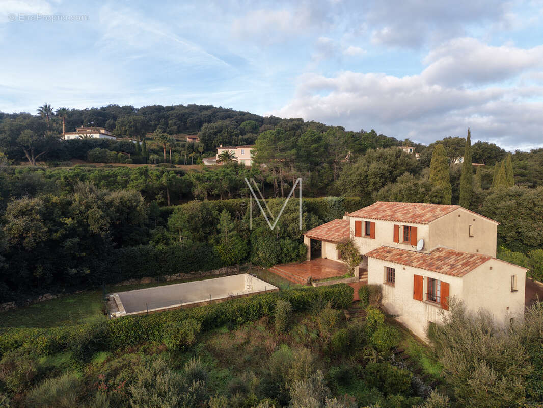 Maison à GRIMAUD