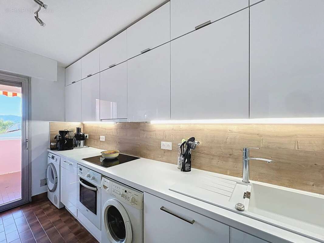 Appartement à LE CANNET