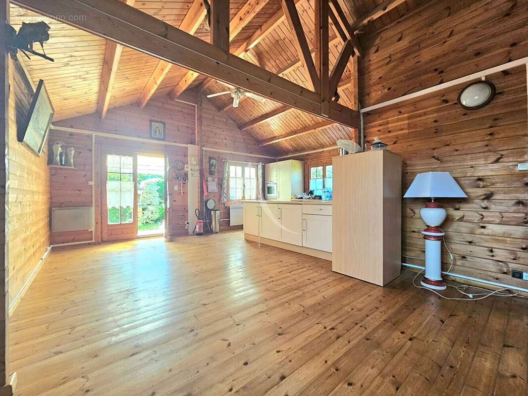 Chalet 2 chambres avec jardin - photo 4
