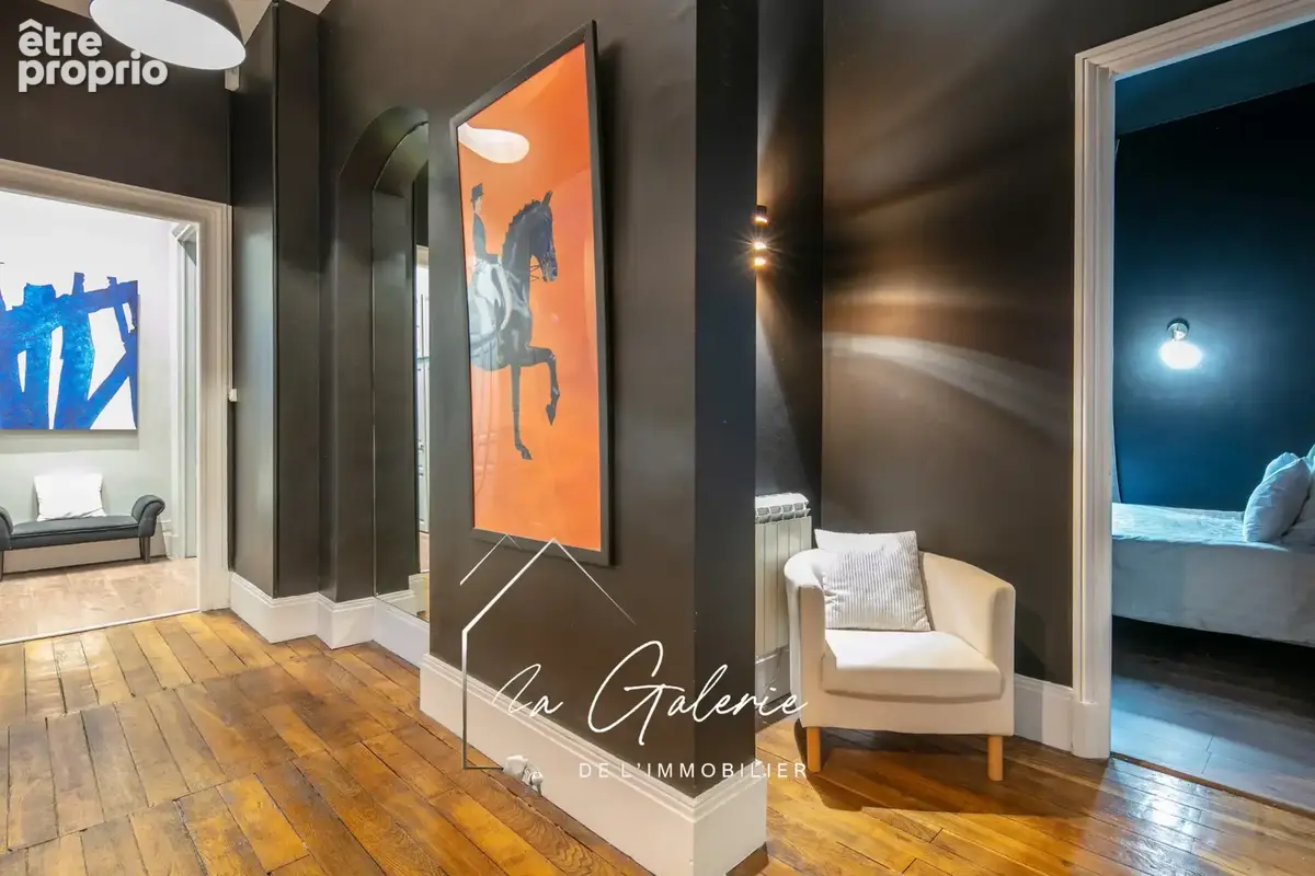 Appartement de caractère de 137 m2 Carrez + 48 m2 utiles en souplex - photo 12