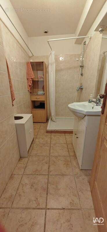 Photo 9 - Commerce à MONTESCOT