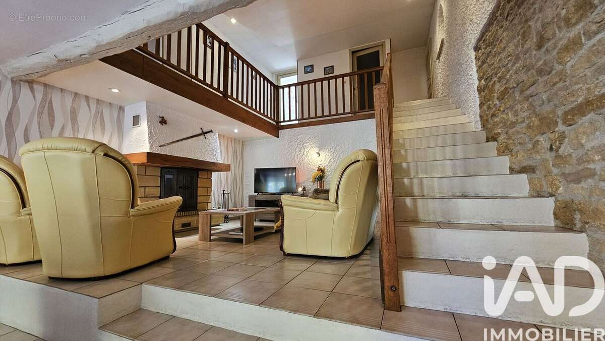 Photo 2 - Maison à LA FRANCHEVILLE