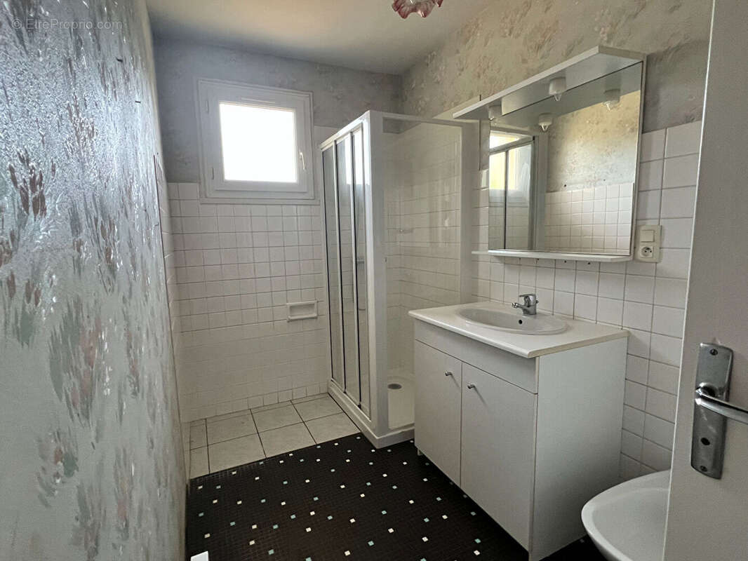 Maison - 2 chambres - photo 8