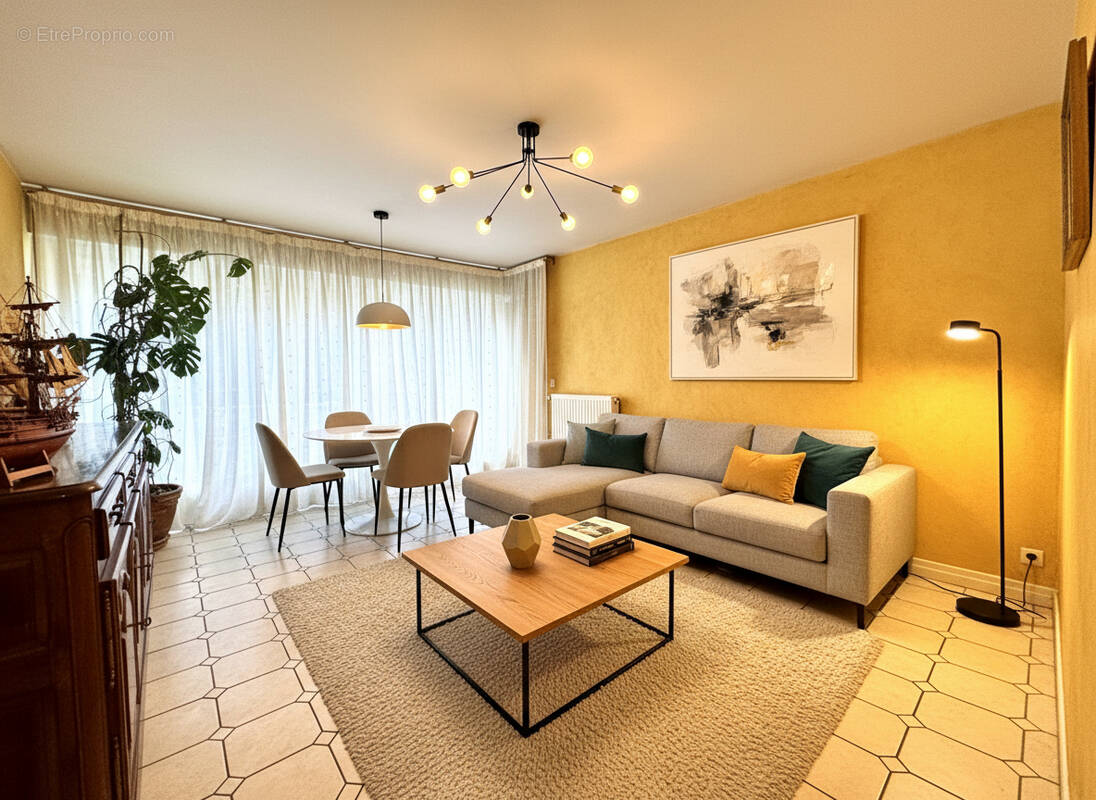 Appartement à EVRY