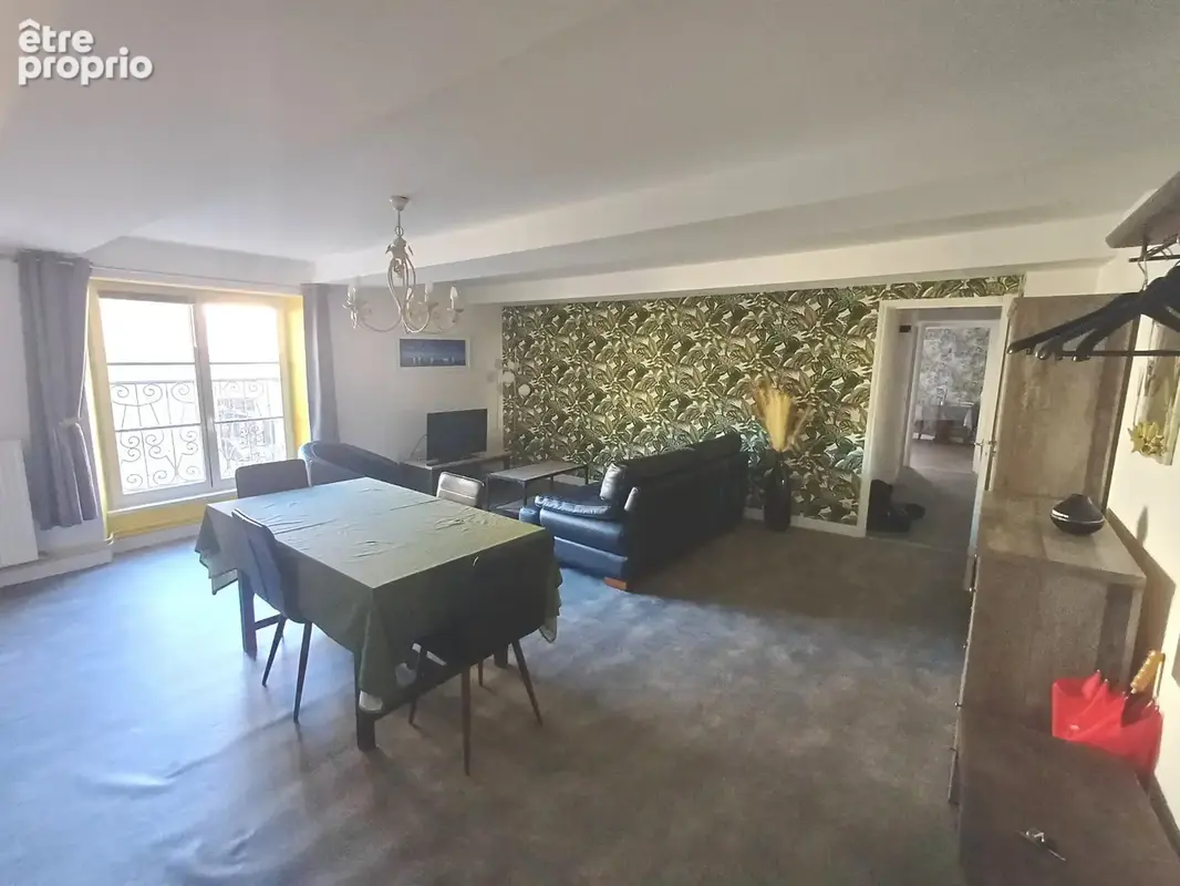 Très bel appartement vendu Meublé, situé entre la Plage et le Port avec ascenseur - photo 4