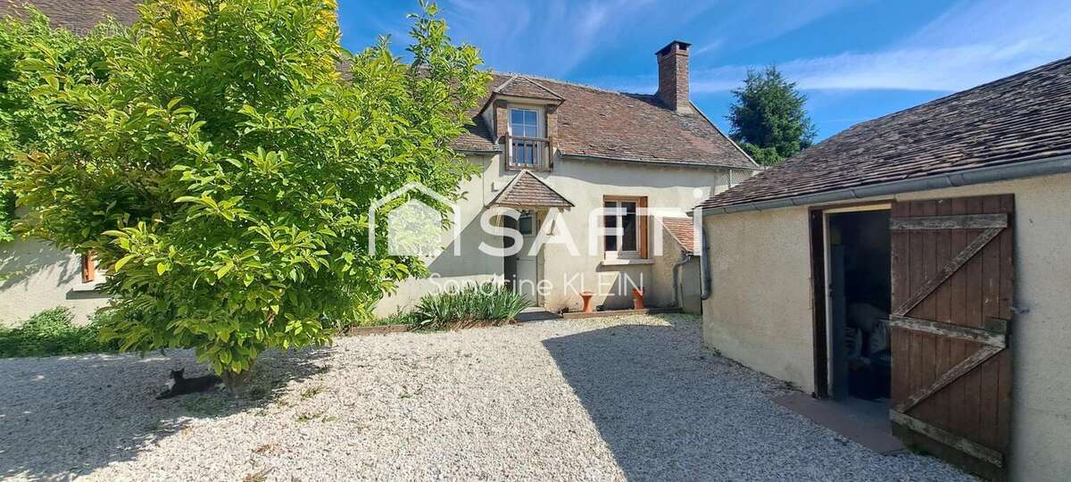 Photo 2 - Maison à BOUGLIGNY