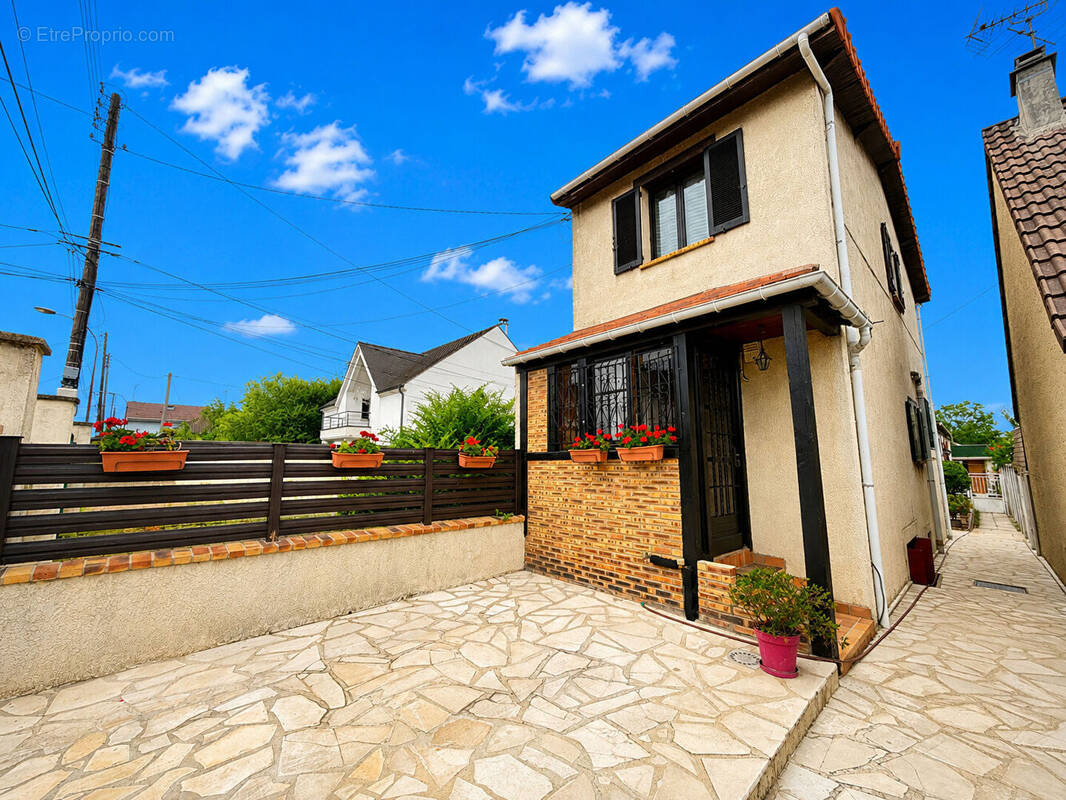 Maison à BEZONS