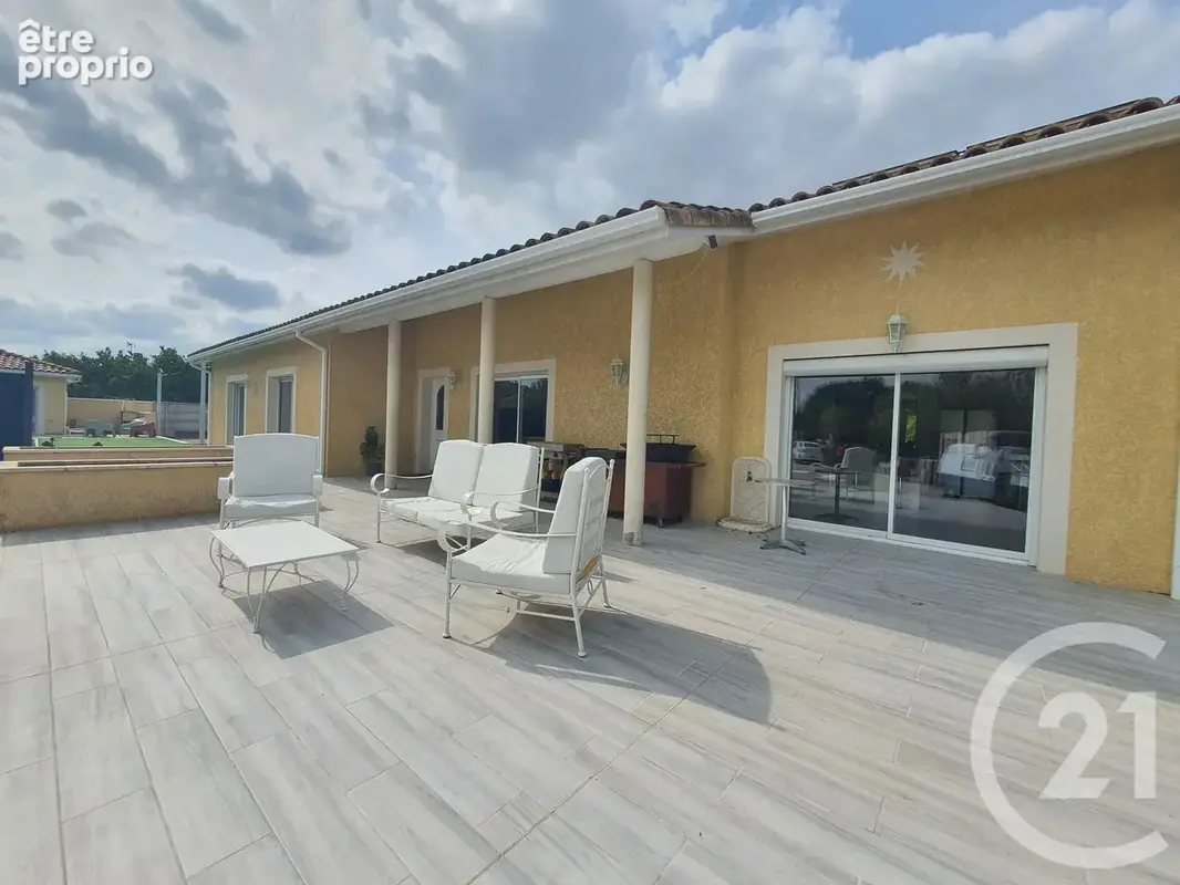 Maison 215 m² à Lisle-Sur-Tarn  - photo 23