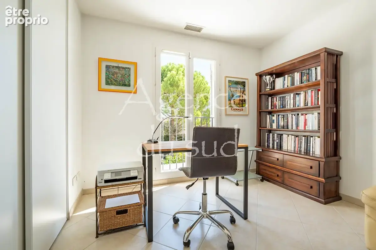 Maison de caractère - 150 m² - Piscine - Lotissement sécurisé - photo 15