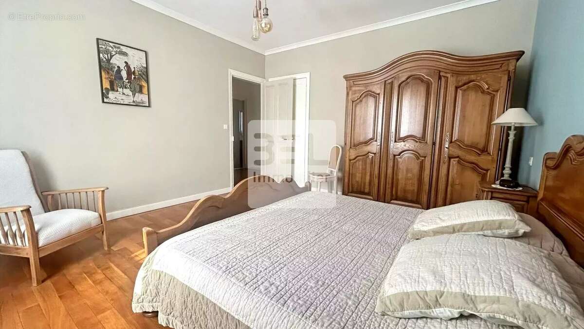 Maison à BAGNOLS-SUR-CEZE