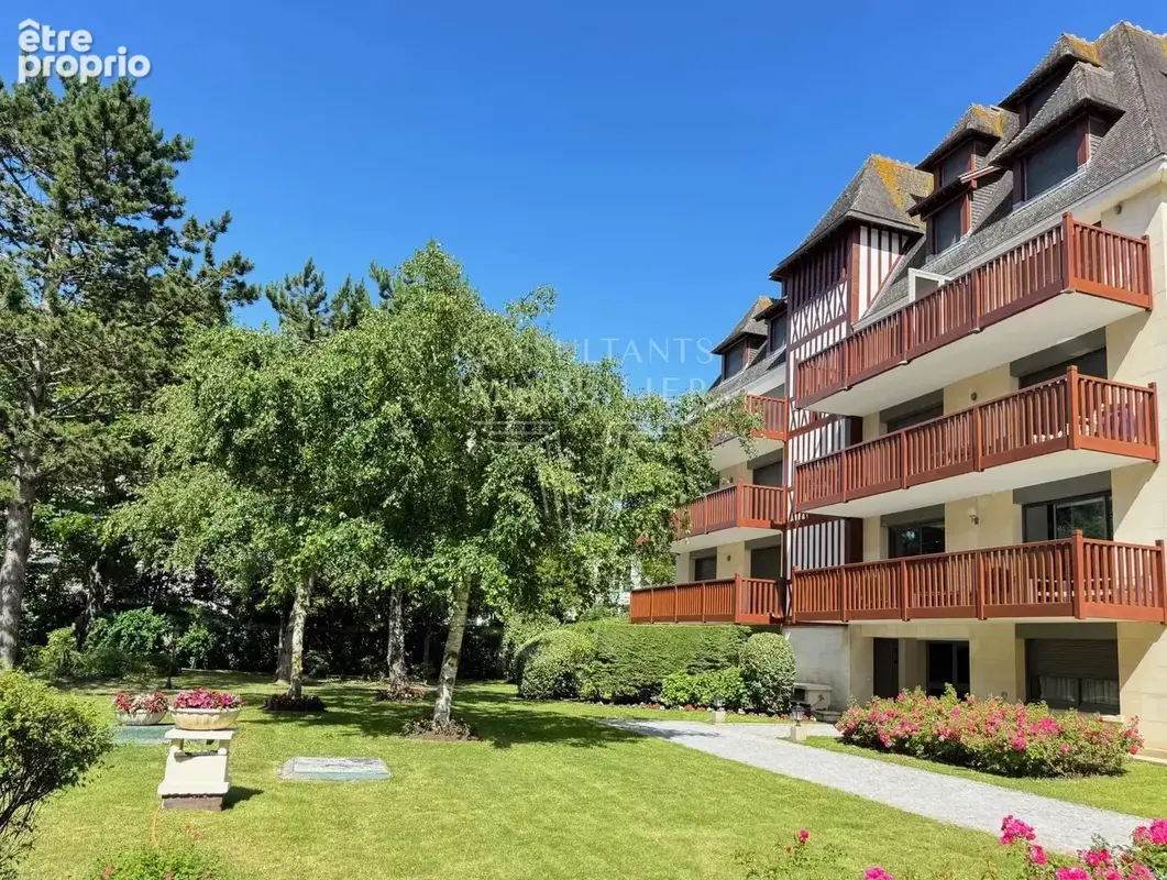 Deauville -appartement 3 pices - terrasse - garage -cave - photo 2