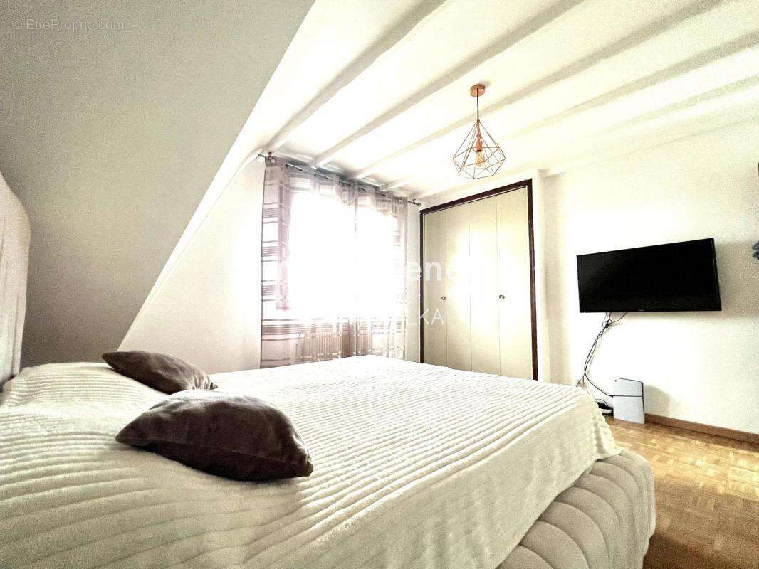 Maison à STAINS