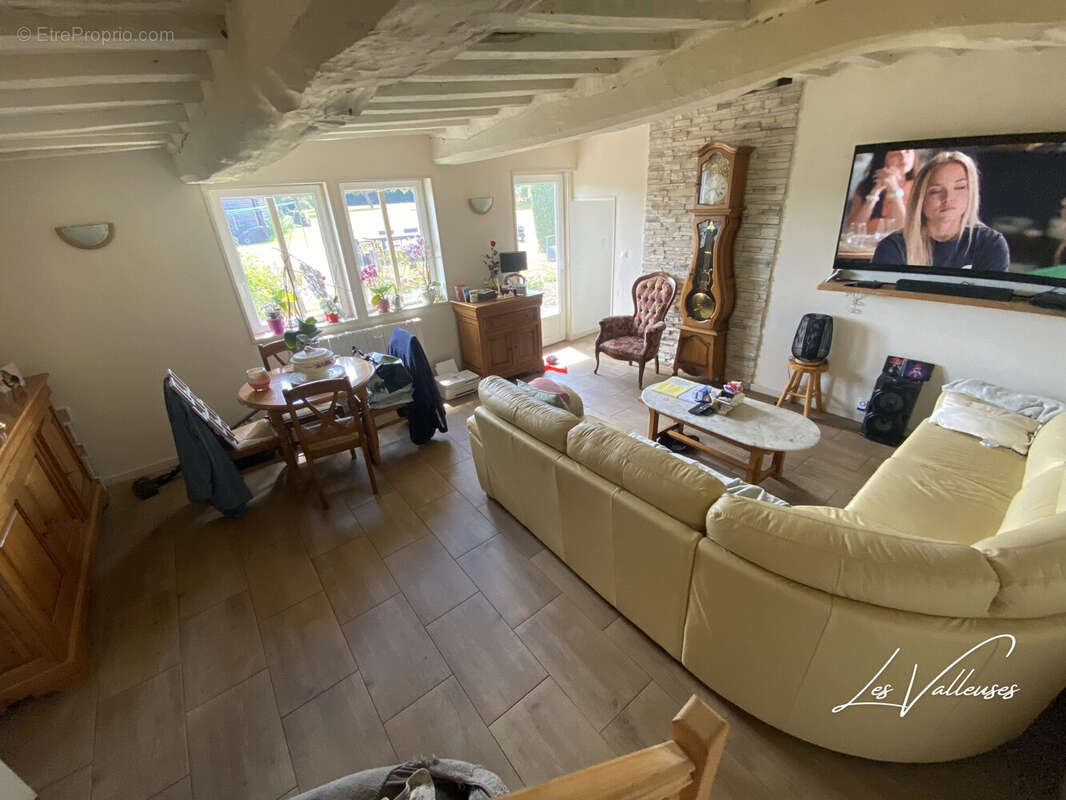 Maison 98 m² à Gruchet-Saint-Simeon  - photo 4