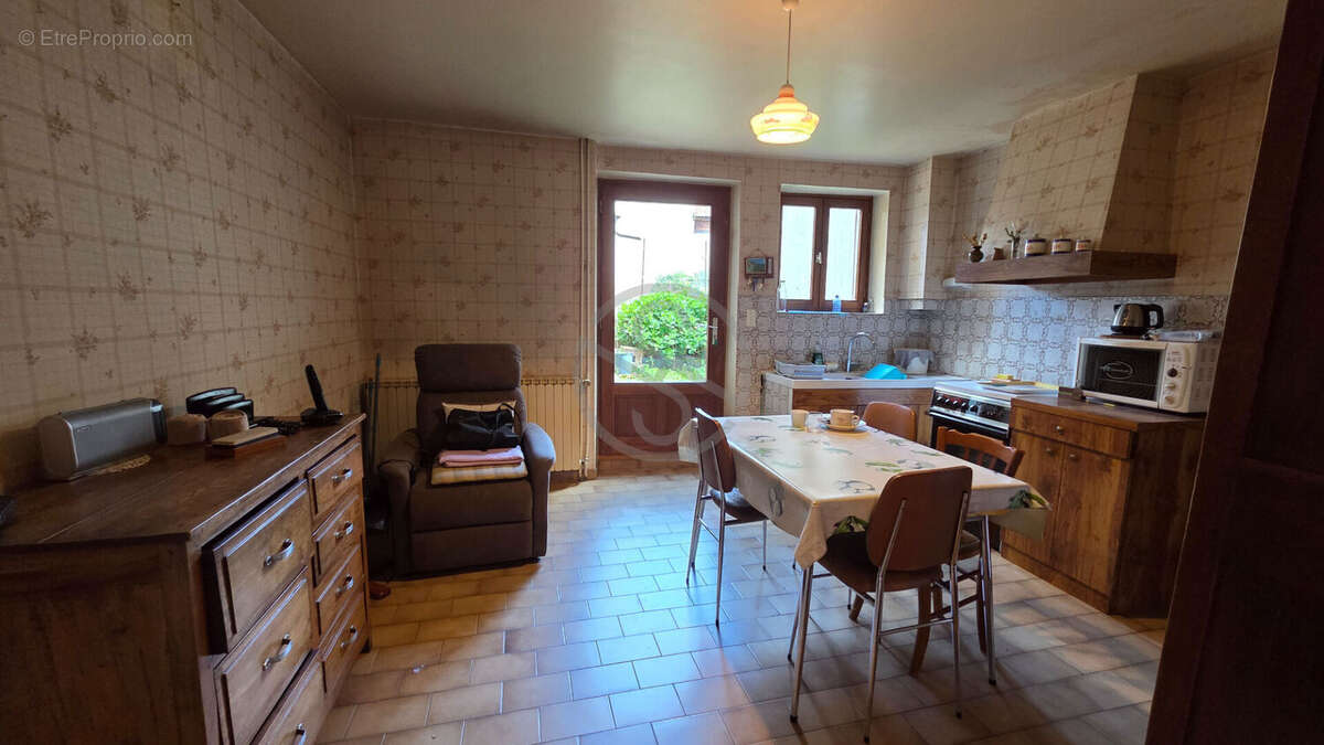 Maison à LA COTE-SAINT-ANDRE