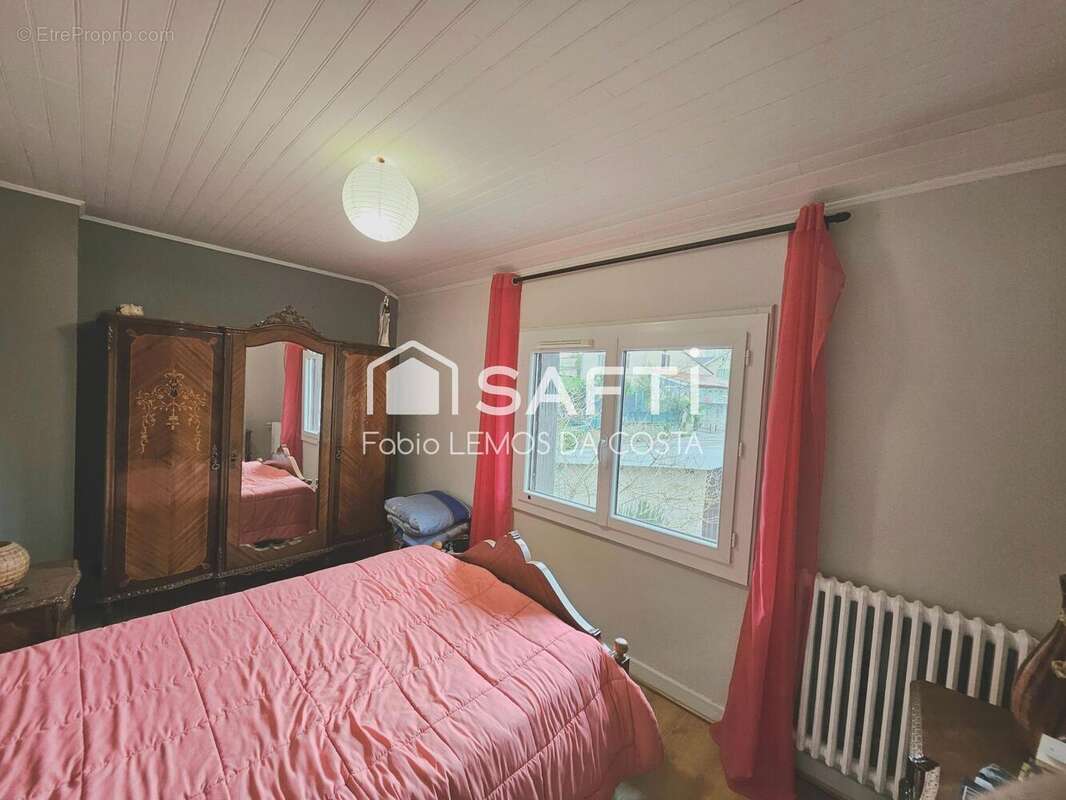 Maison 112 m² à Gondrin  - photo 6