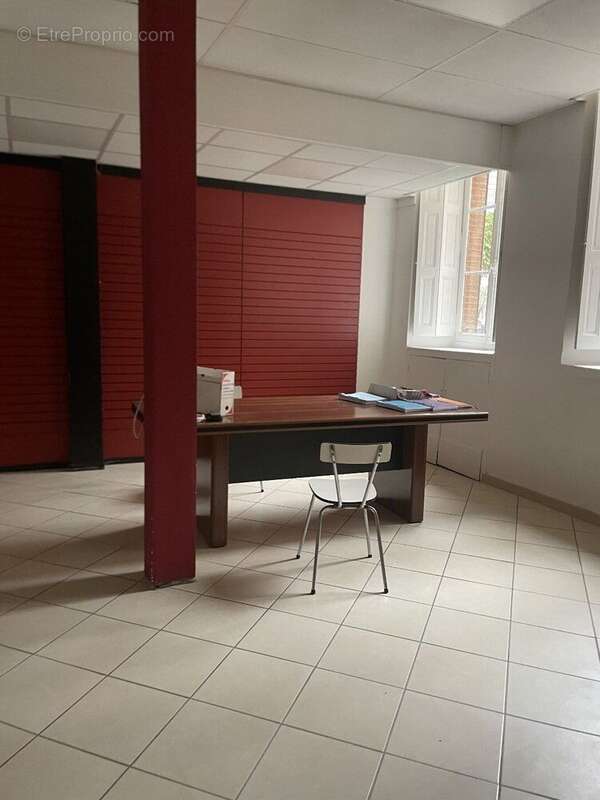 Commerce 110 m² à Toulouse  - photo 3