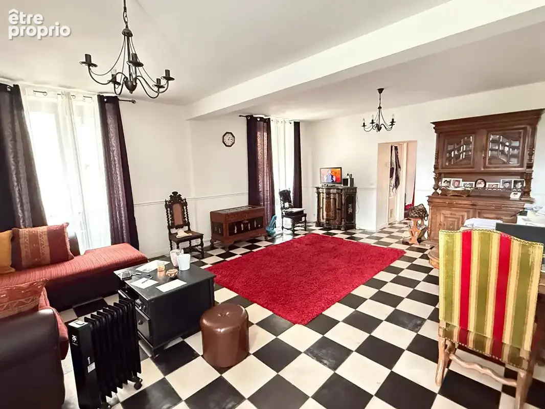 Maison à NANTEUIL-SUR-MARNE