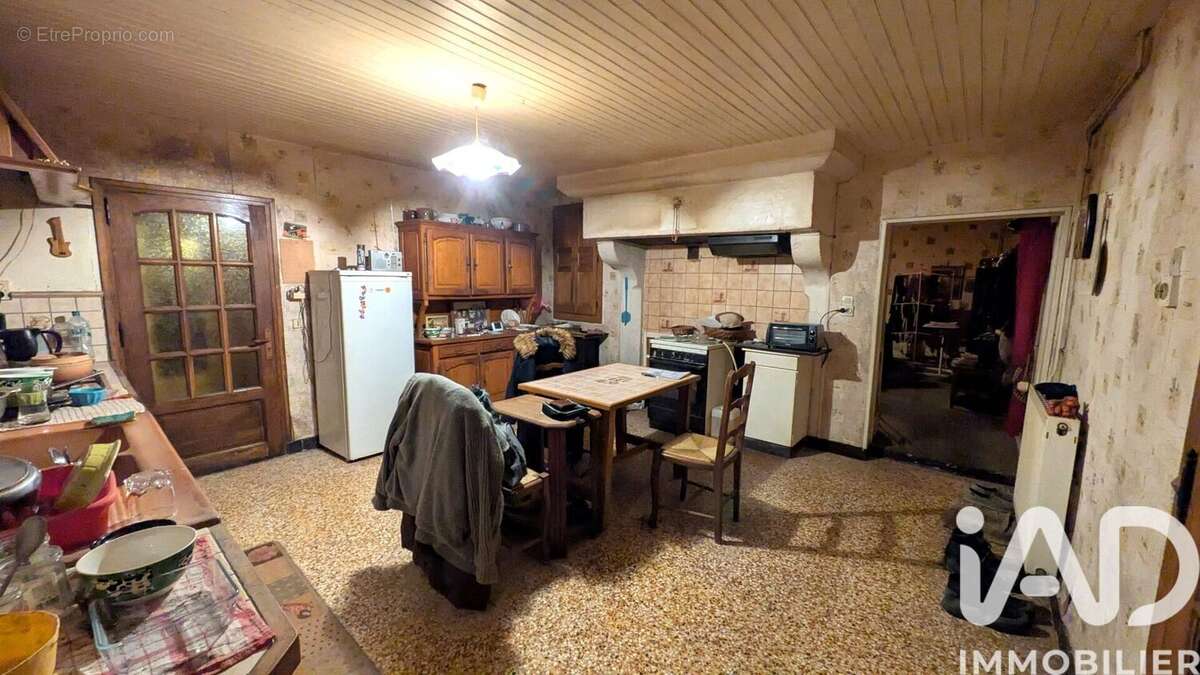 Photo 2 - Maison à CONFRACOURT