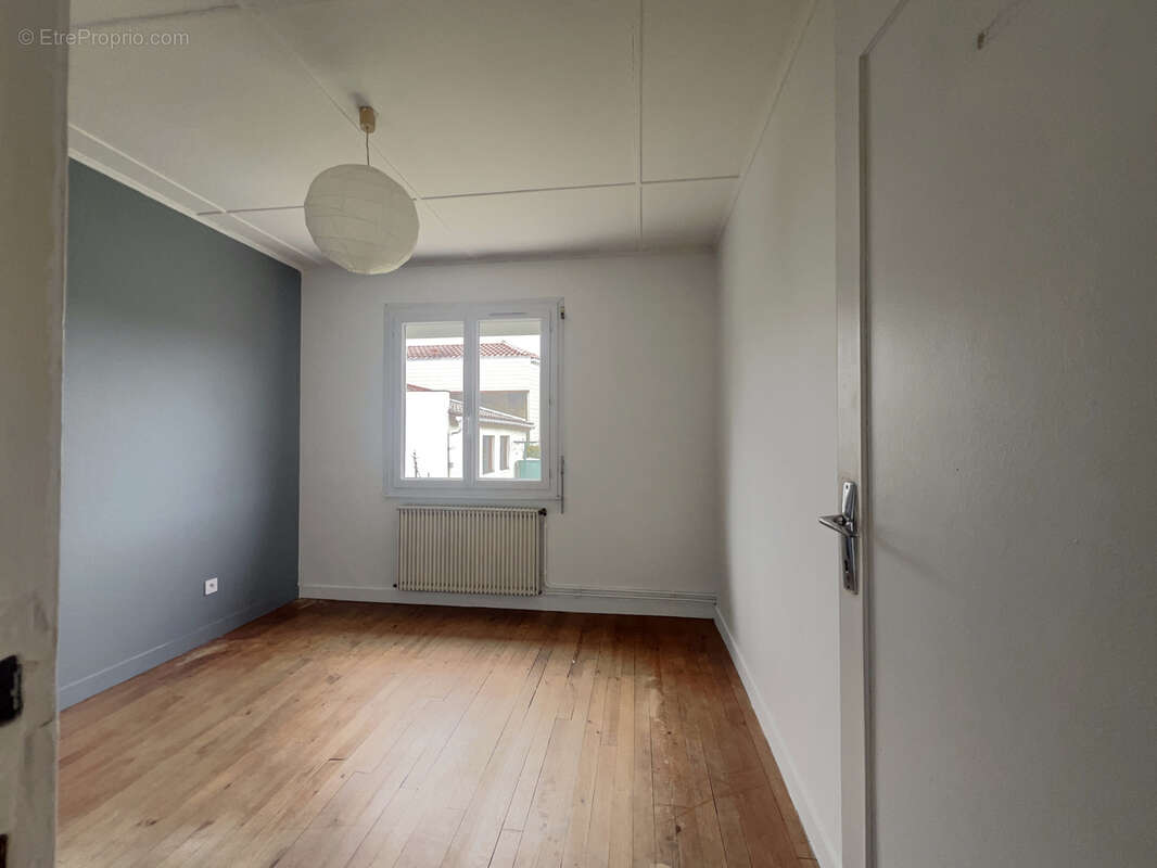 Maison à VILLENAVE-D&#039;ORNON