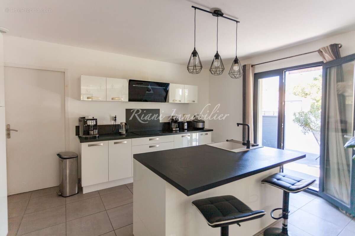 Maison 4 pièces 102 m² à vendre à L'isle-Sur-La-Sorgue (84800) - photo 7