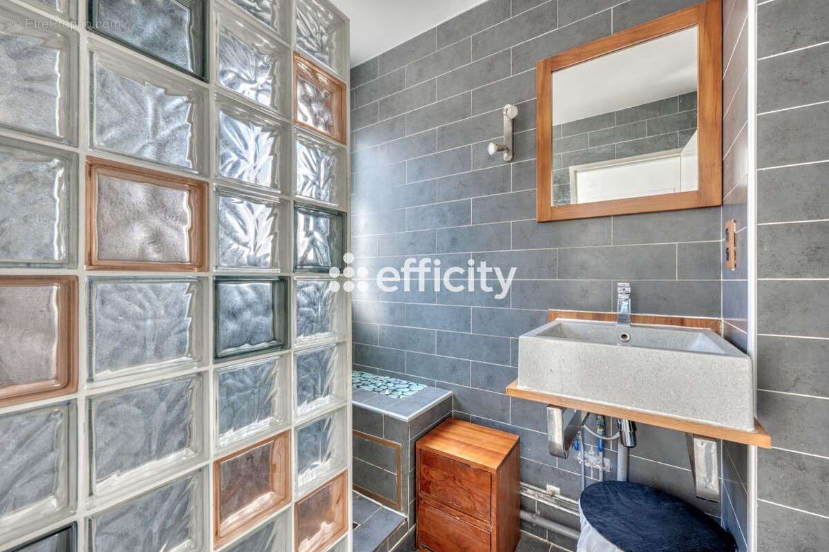 Maison à COMBS-LA-VILLE