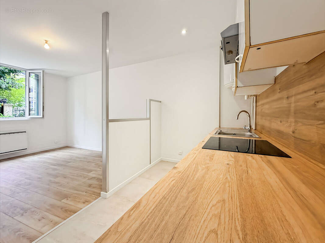 Appartement studio à vendre au centre-ville de Rosny-sous-Bois - Réf 4196 - photo 3