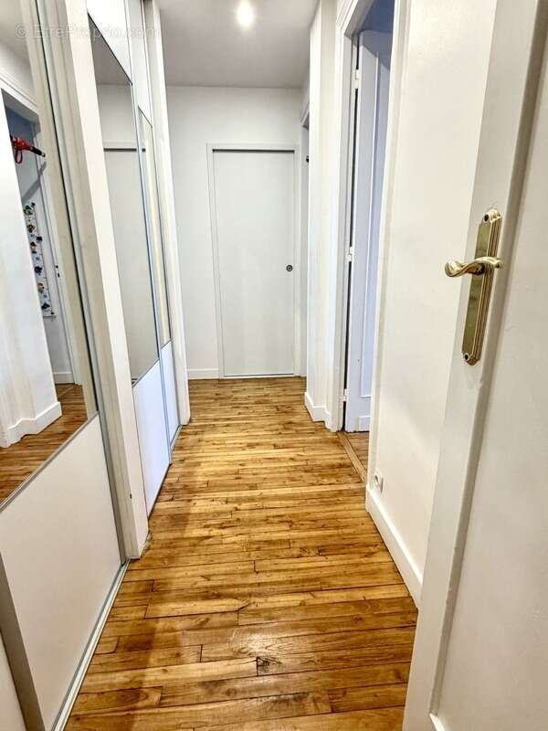 Dpt Finistère (29), à vendre BREST Triangle D'Or  Appartement T5 103m² - photo 5