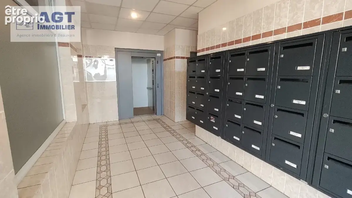 Appartement 105 m² à Beauvais  - photo 10