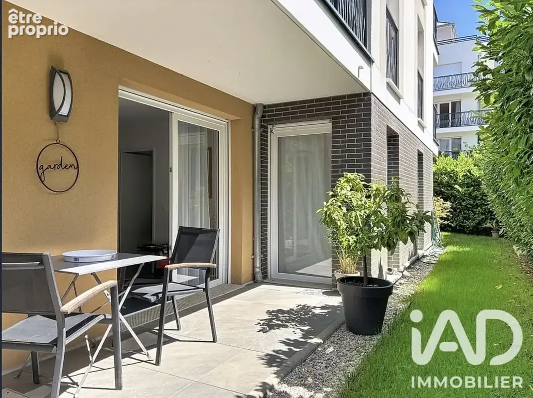 Photo 1 - Appartement à OZOIR-LA-FERRIERE